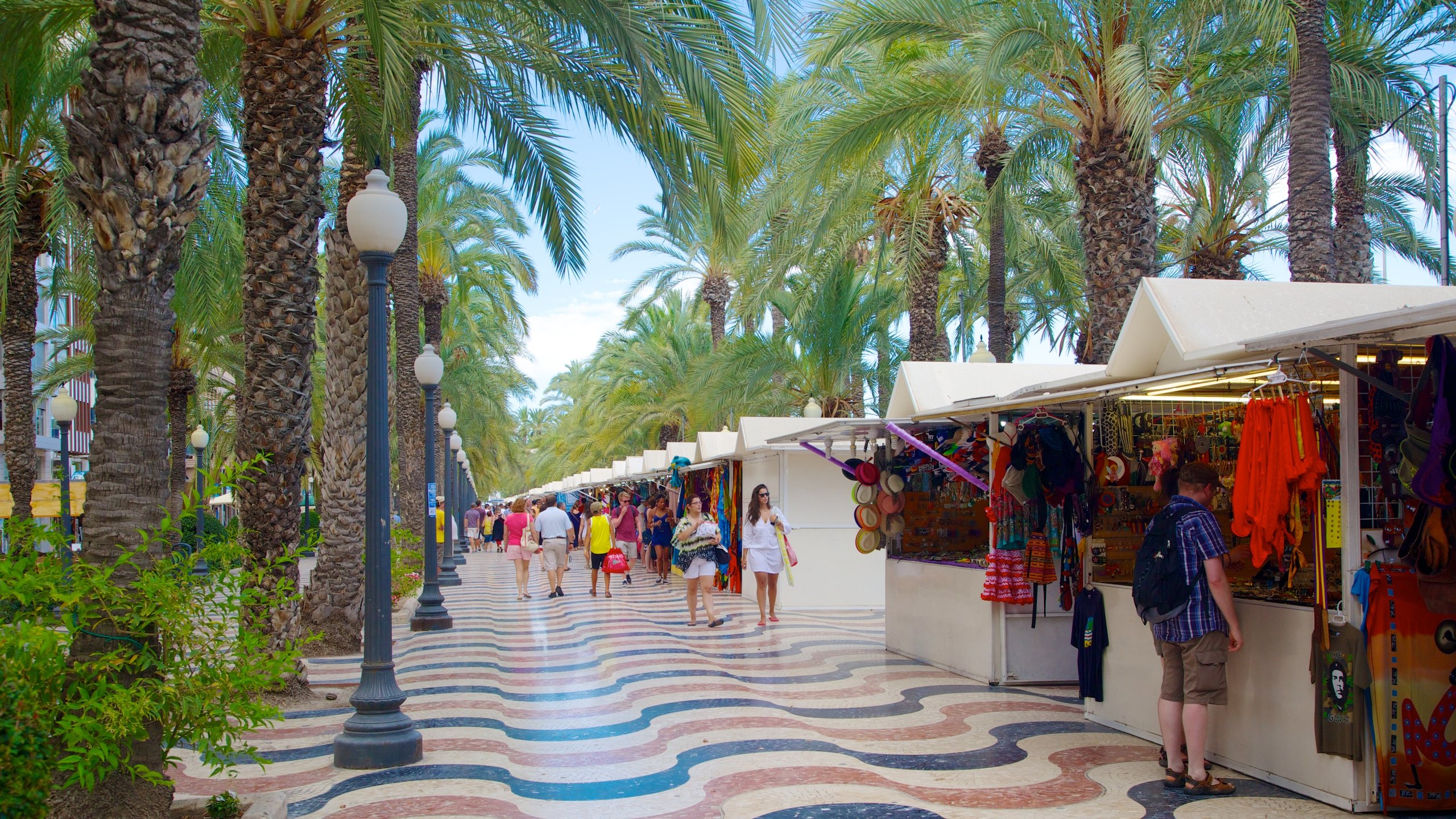 Shopping in Alicante from In The Sun Holidays