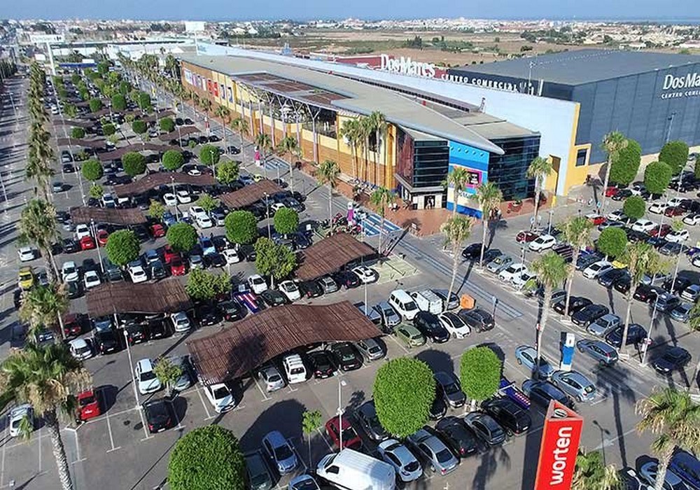 Dos Mares Shopping Centre