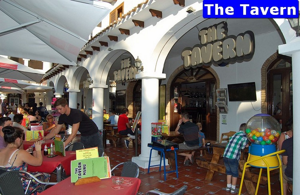 The Tavern Villamartin Plaza 1