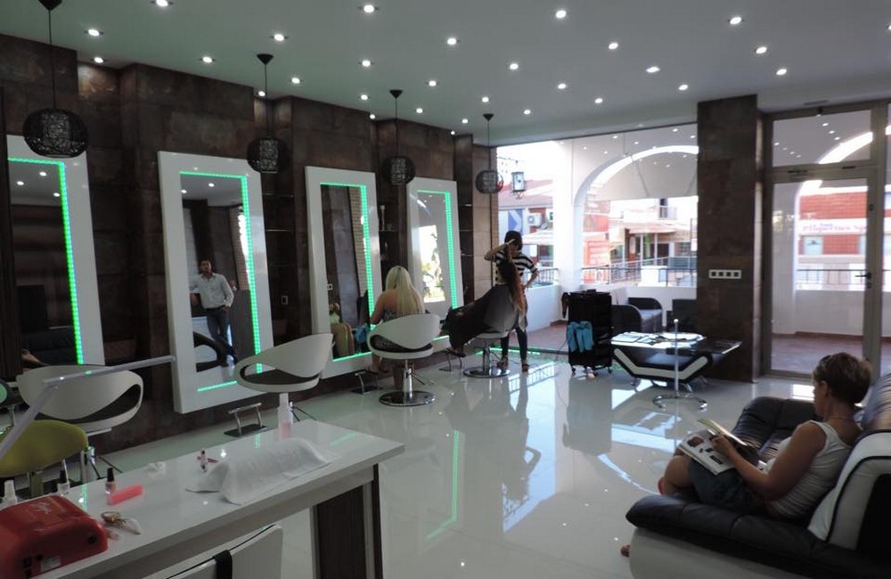 Klassik Hair Beauty Villamartin Plaza 2