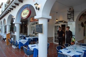 Max's International Restaurant | Villamartin Plaza Image
