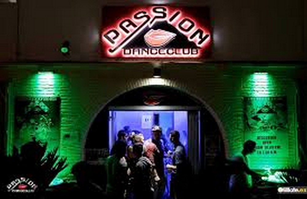 Passion Nightclub Villamartin Plaza 1