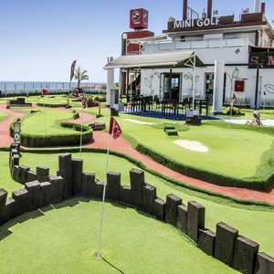 Play Minigolf at La Mosca & In The Sun Holidays