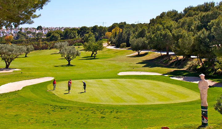 golf course near to villamartin rentals