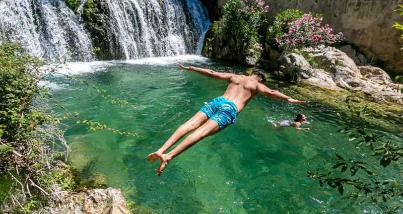 Algar Waterfalls 5