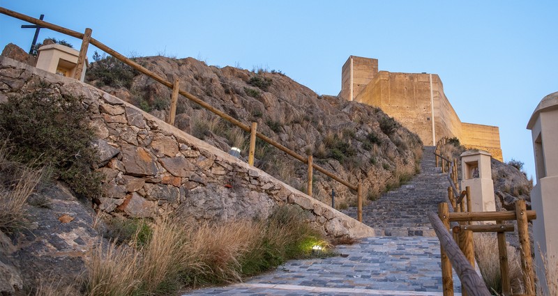Castillo Santa Barbara Alicante 5