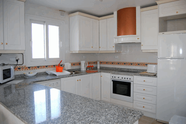 itsh 1522066034GTBJWM ref 1706 mobile 4 Fully fitted kitchen Villamartin