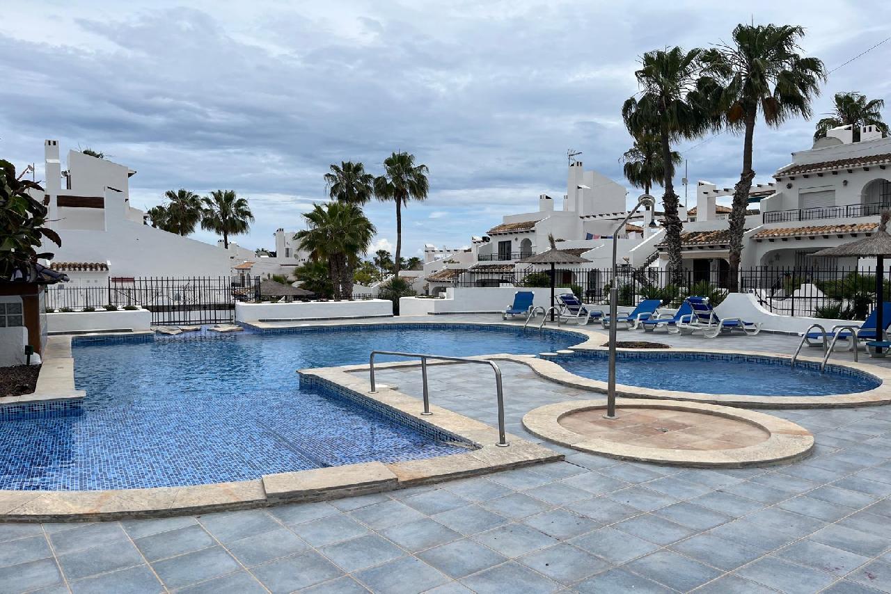 itsh 1743451375VMAEFB ref 1831 mobile 13 Communal Pool Villamartin