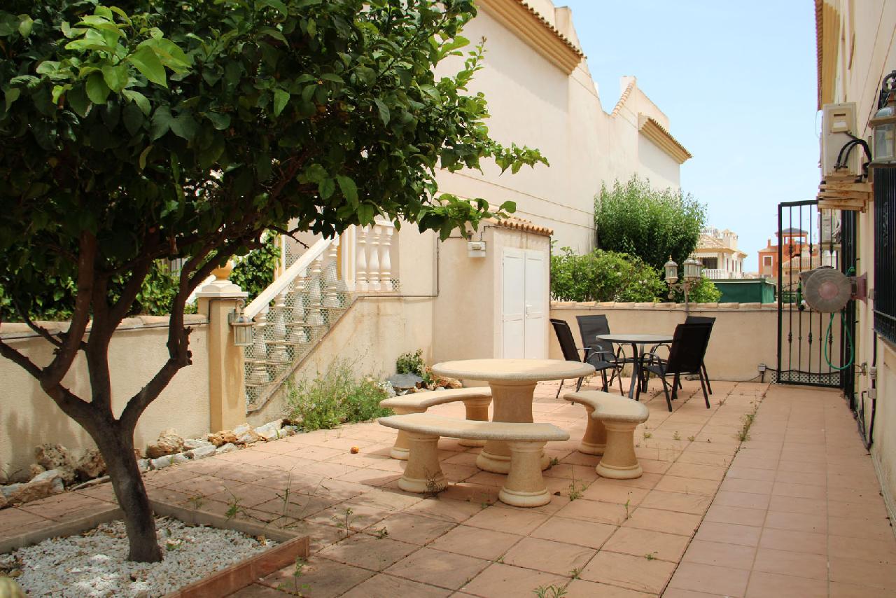 itsh 1655236940FVWCJP ref 1788 10 Outside area great for relaxing Villamartin