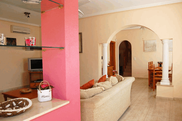 itsh 1521813186EXOVFK ref 92 mobile 4 Spacious living room of the villa Los Balcones