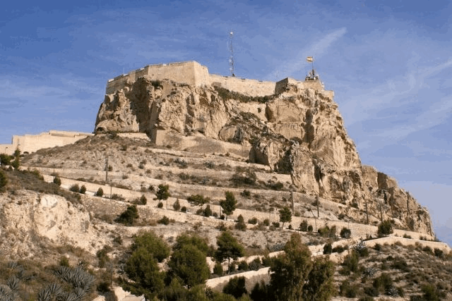 itsh 1578332977JCAXUS ref 1753 mobile 23 Castle Santat Barbara in Alicante to visit Villamartin