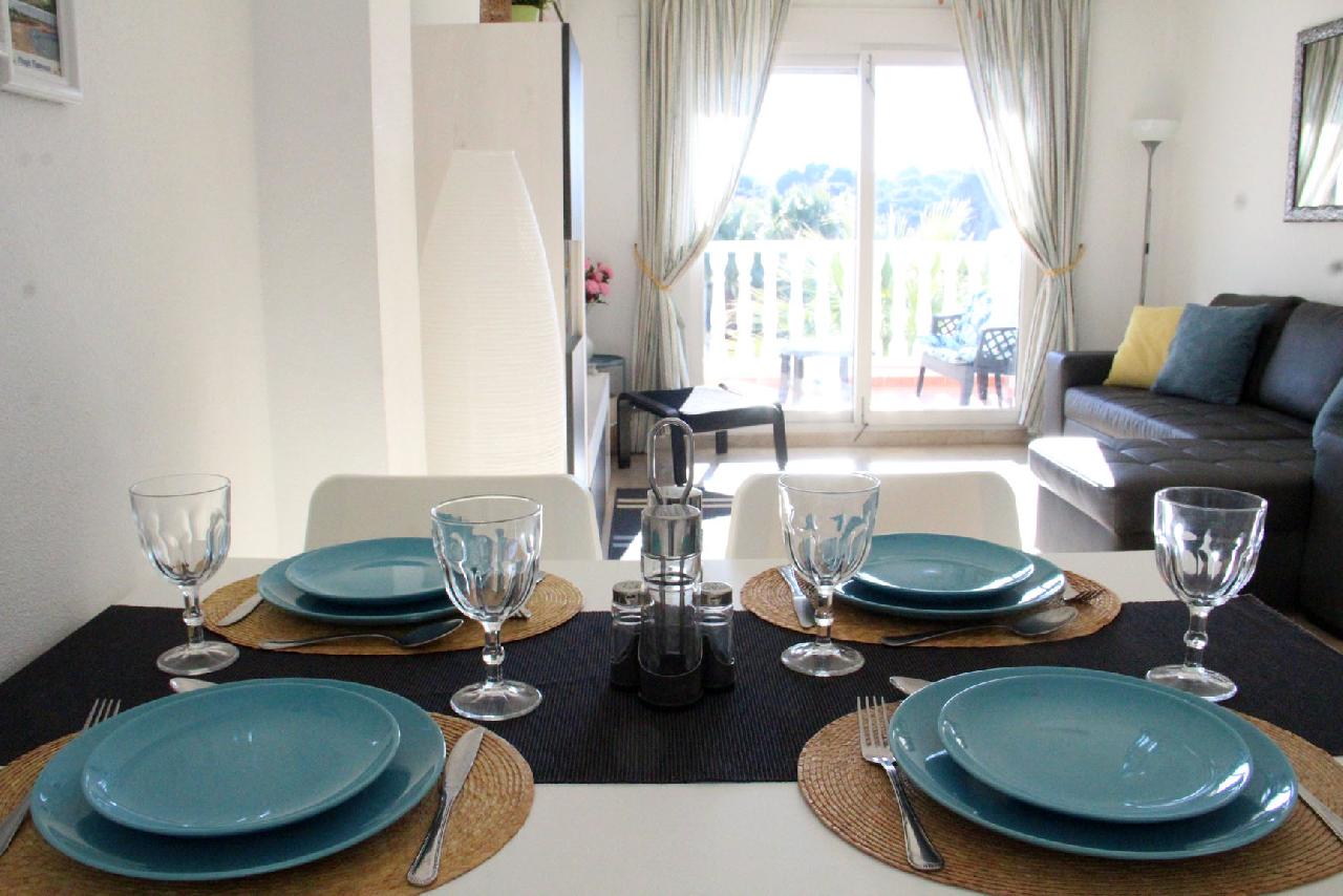 itsh 1675537577MFGATO ref 1798 mobile 8 Dining area for four Villamartin Plaza