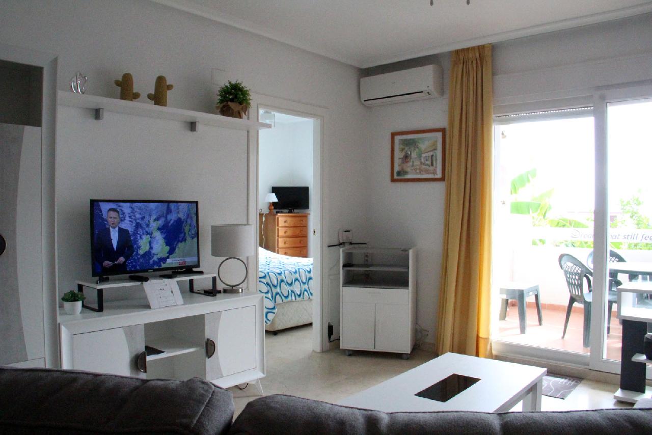 itsh 1657624309RJTNEX ref 1791 mobile 1 Spacious living room with free wifi and multi TV Villamartin