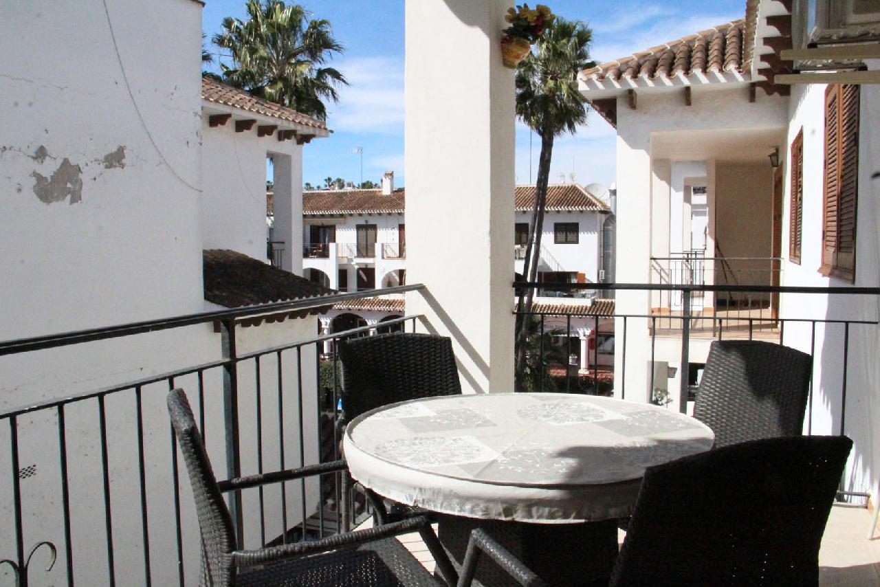 itsh 1680032543JWOXBR ref 1802 mobile 3 Lovely balcony to enjoy coffee or evening vino Villamartin Plaza