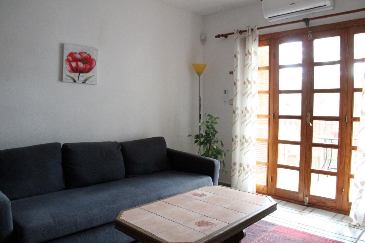 itsh 1684344573WGTFDA ref 1806 mobile 4 Living room seating Villamartin Plaza