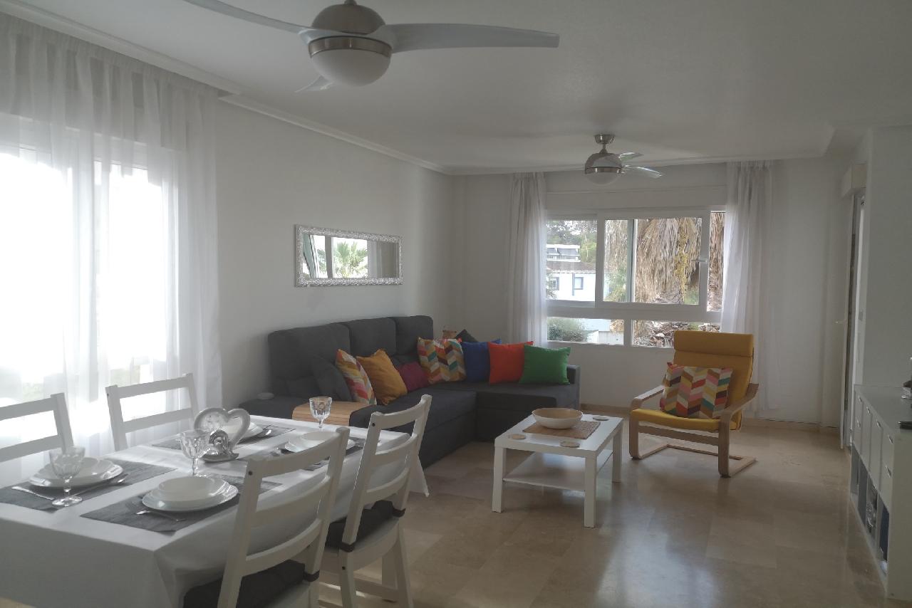 itsh 1578332977JCAXUS ref 1753 mobile 1 Living room and dining area of the apt Villamartin