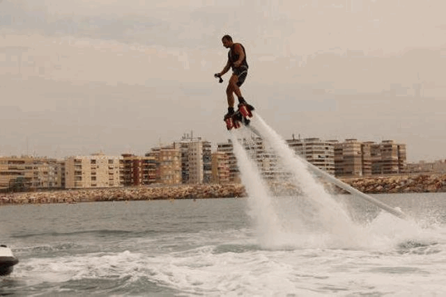 itsh 1521806481UXHINC ref 4 mobile 20 Flyboarding in Torrvieja Villamartin Plaza