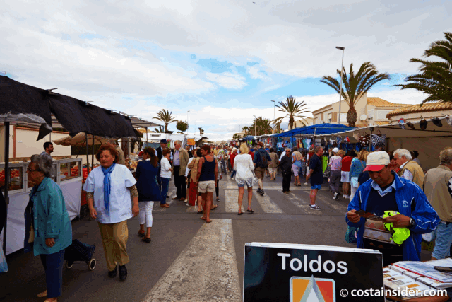 itsh 1521881460TQWANP ref 1712 mobile 24 Saturday market on your doorstep Playa Flamenca