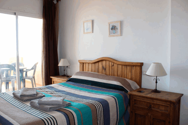 itsh 1521810460ZALDBJ ref 6 mobile 5 Double bedroom open to terrace Cabo Roig