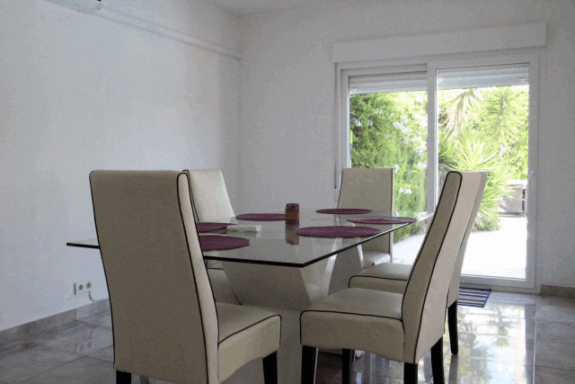 itsh 1553326322TKPGOV ref 1742 mobile 4 Beautiful dining area Villamartin