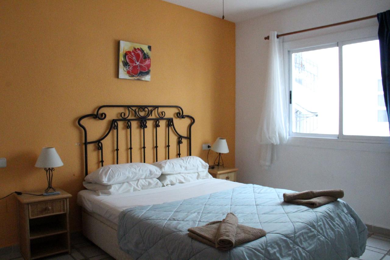 itsh 1684344573WGTFDA ref 1806 mobile 9 Large double bedroom Villamartin Plaza