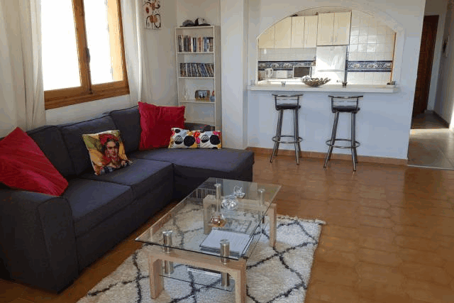 itsh 1553961649MKNUEA ref 1734 mobile 1 Spacious living room Villamartin Plaza
