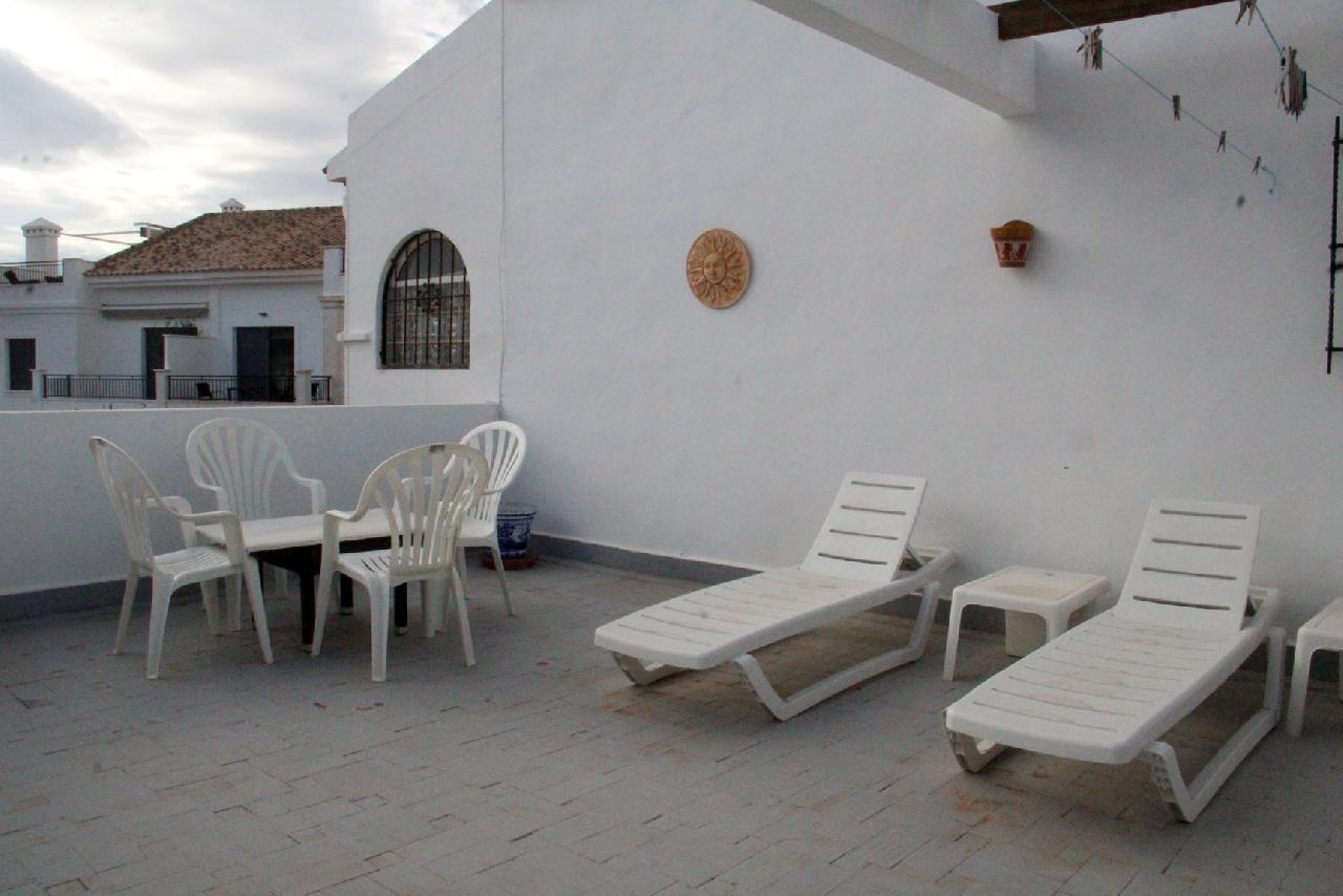 itsh 1743451375VMAEFB ref 1831 mobile 11 Large terrace for dining & sunbathing Villamartin