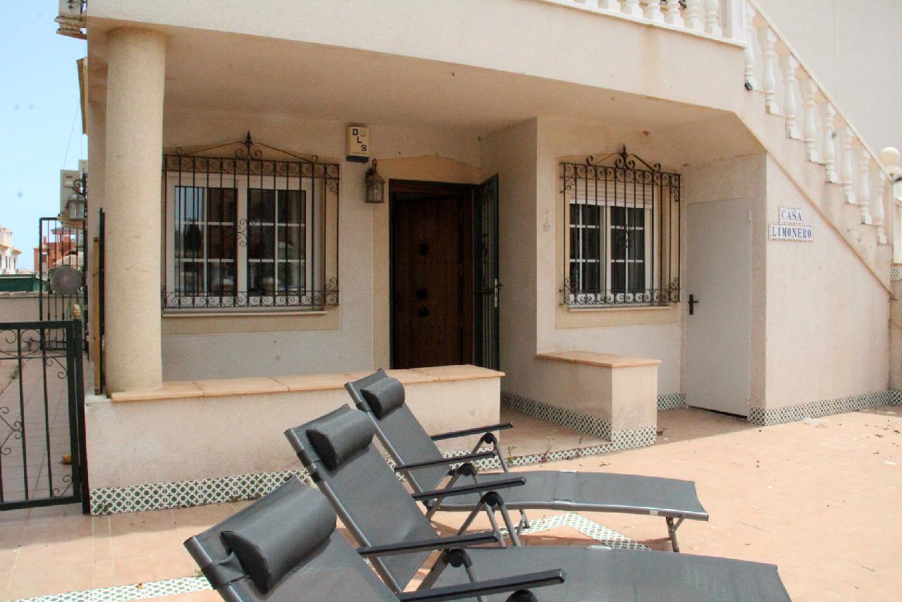 itsh 1655236940FVWCJP ref 1788 mobile 11 Outside area great for relaxing Villamartin