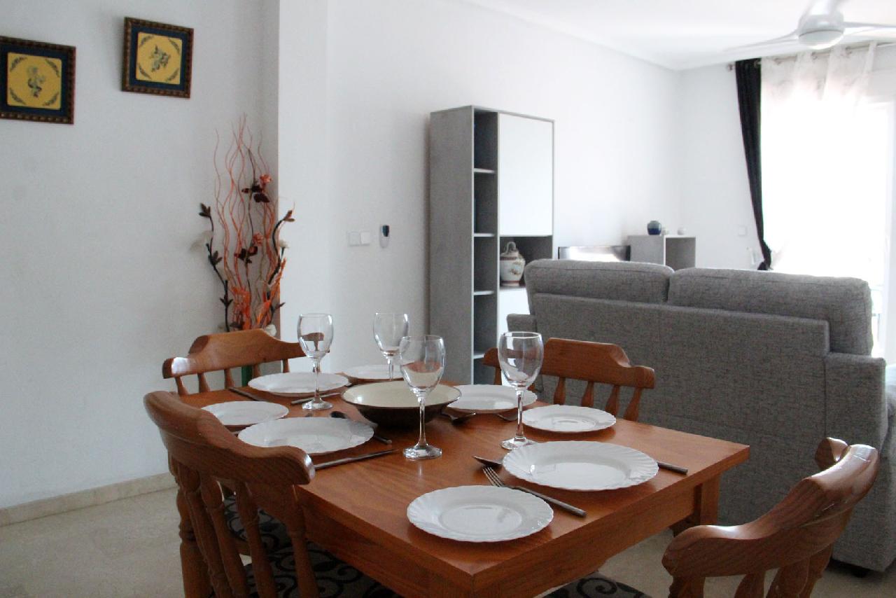 itsh 1521806481UXHINC ref 4 mobile 5 Dining area of the apartment Villamartin Plaza