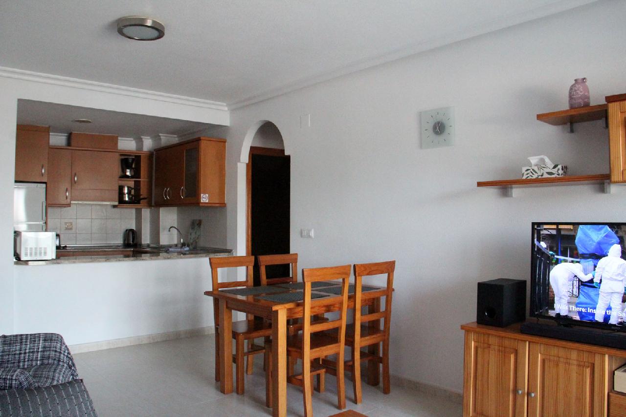 itsh 1774889592EKMIRW ref 1835 mobile 6 Dining area Cabo Roig