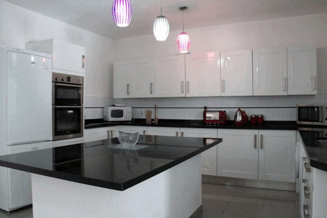itsh 1553326322TKPGOV ref 1742 mobile 5 Massive fully fitted kitchen Villamartin