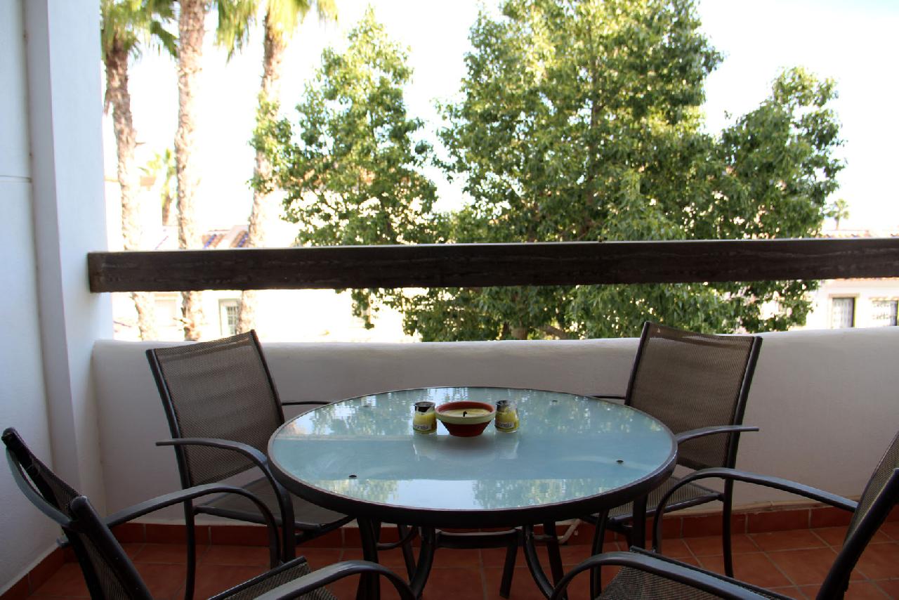 itsh 1522051795WYFVTZ ref 1680 mobile 3 Large balcony with beautiful views Las Violetas