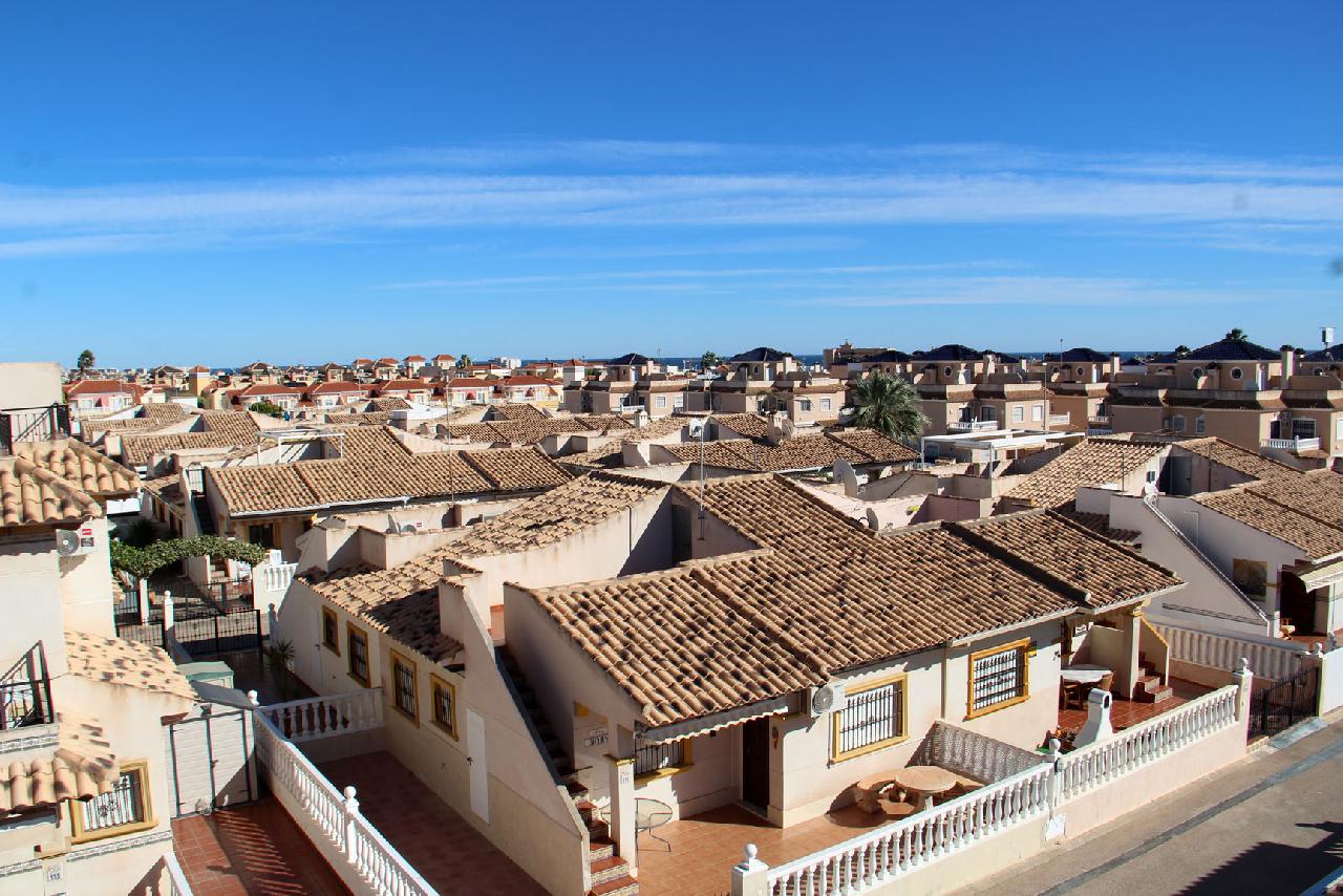itsh 1675446637HFBCEI ref 1800 mobile 16 Views from the solarium Cabo Roig