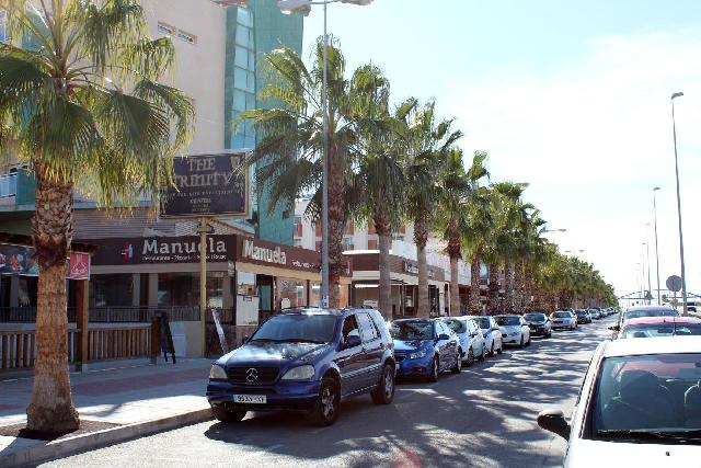 itsh 1774889592EKMIRW ref 1835 mobile 14 Cabo Roig strip Cabo Roig