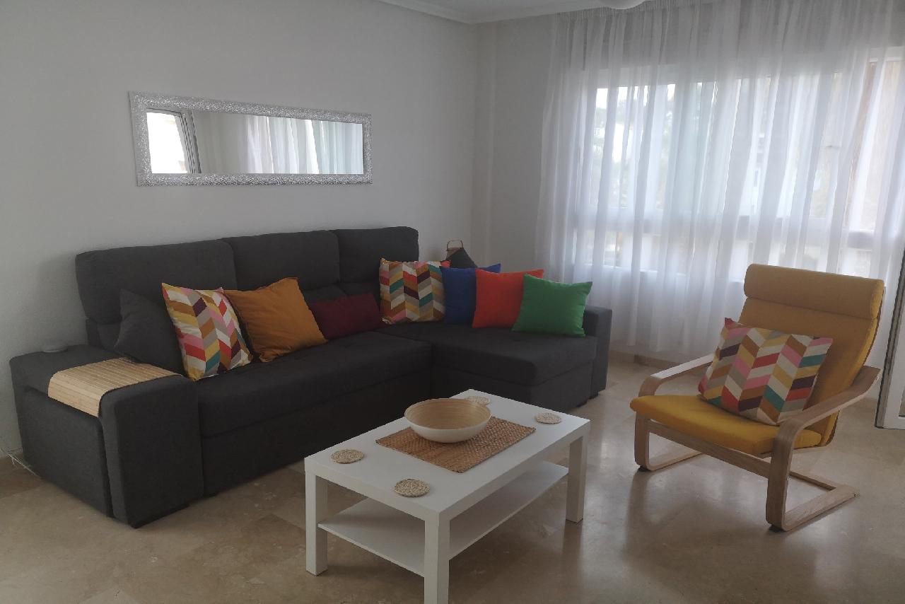 itsh 1578332977JCAXUS ref 1753 mobile 5 Spacious Living room with Stereo, UK TV and FREE wifi Villamartin