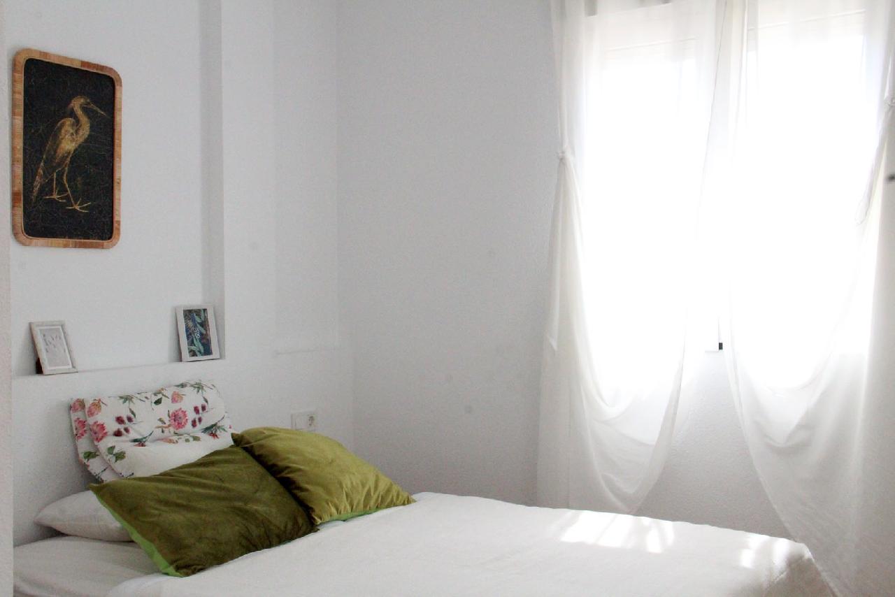 itsh 1774892945BJCLRO ref 1838 mobile 12 Bedroom 2 upstairs Villamartin