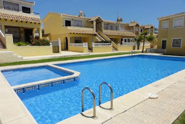 itsh 1643144287ZNKHCL ref 1775 mobile 2 Large communal pool Villamartin