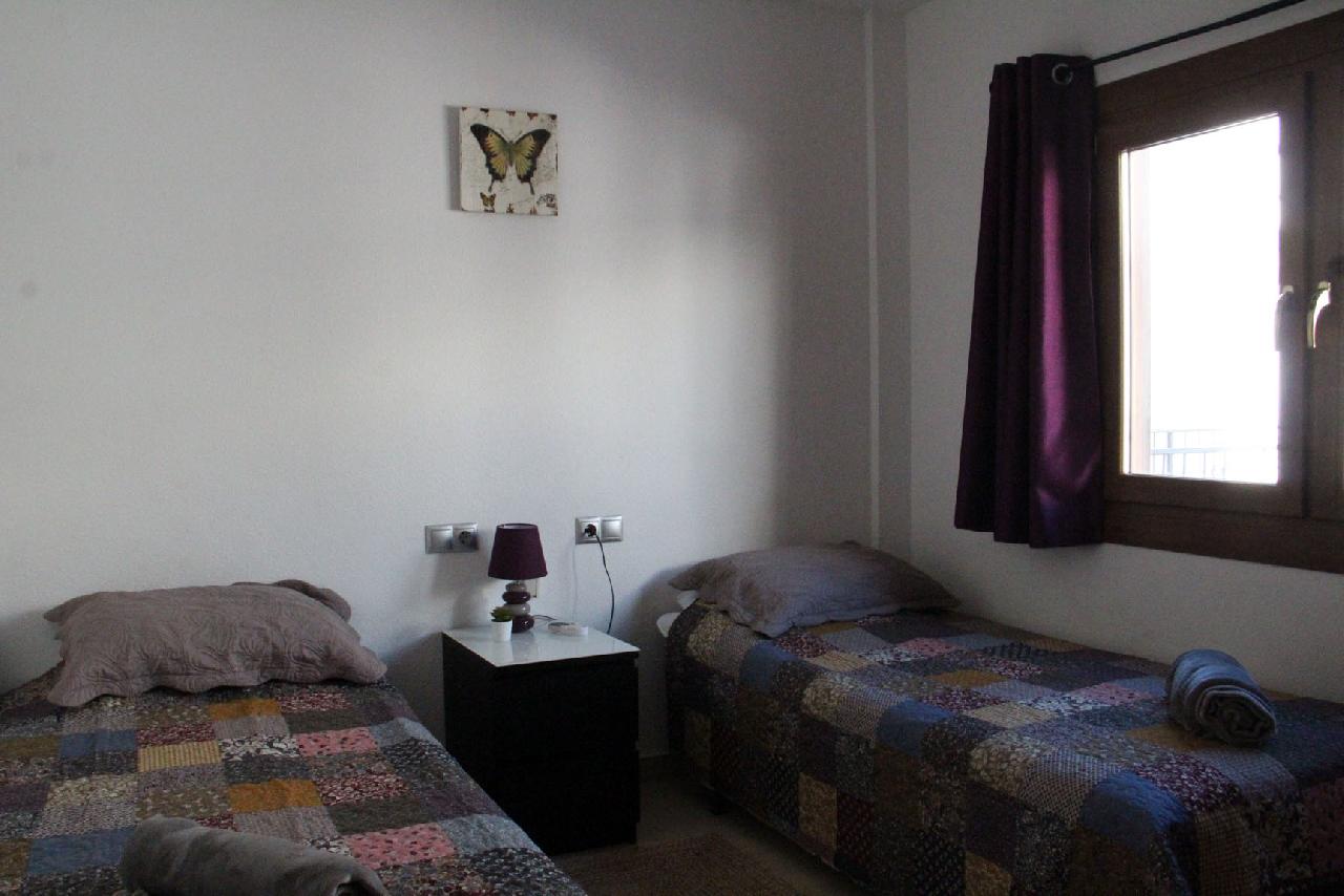 itsh 1701083865PNXCGM ref 1815 7 Large bedroom with 2 singles Villamartin Plaza