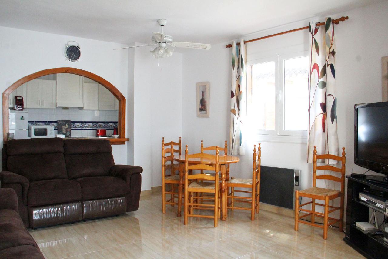 itsh 1680032543JWOXBR ref 1802 5 Spacious Living Room, All TV Channels and FREE wifi Villamartin Plaza