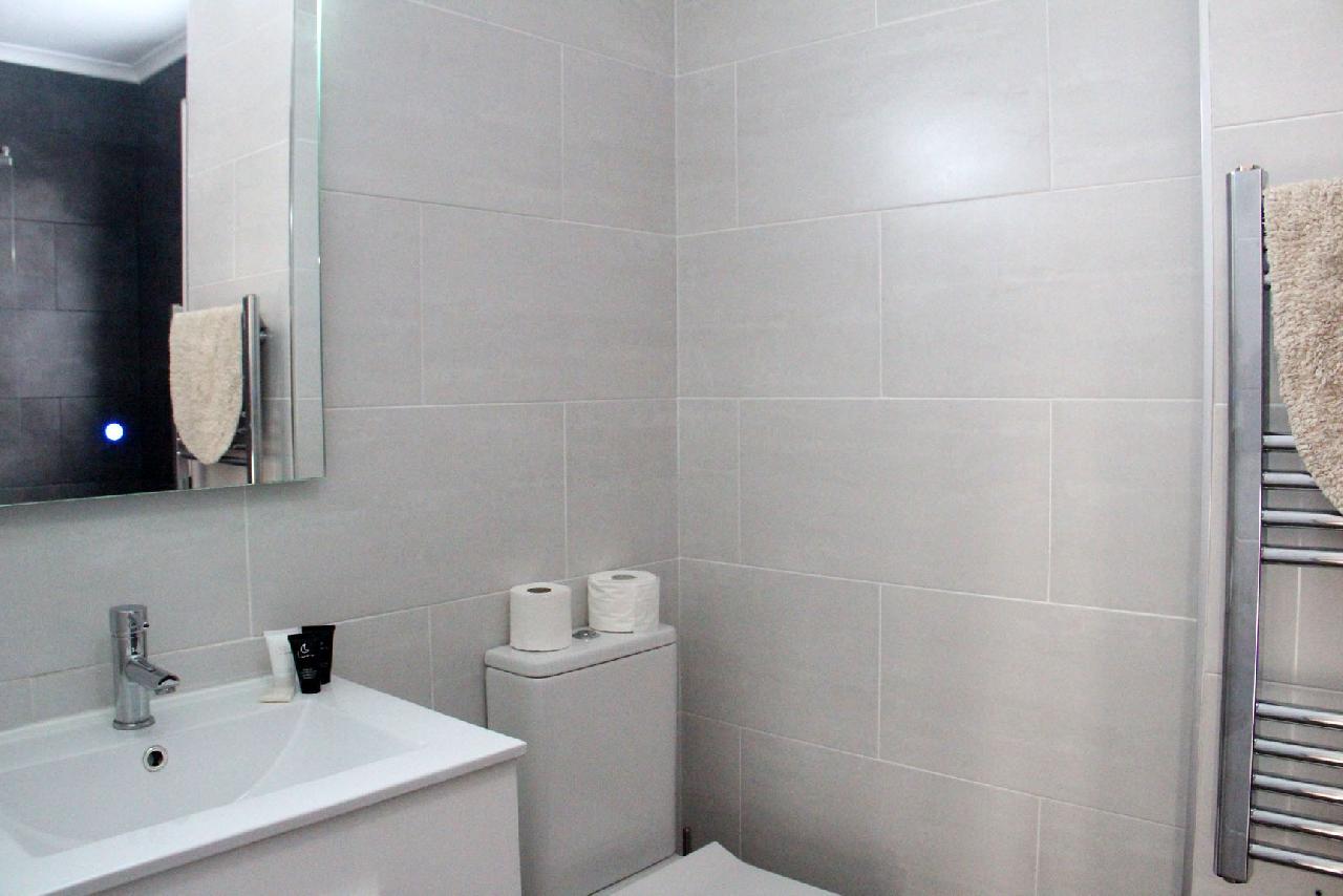 itsh 1713541185EJVLAB ref 1821 mobile 10 Fully modern shower room Villamartin Plaza
