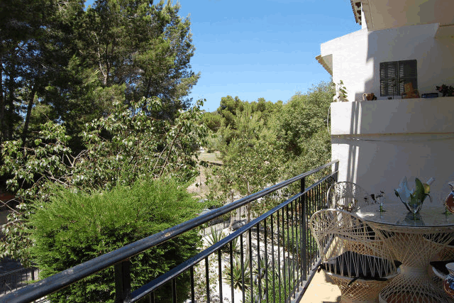 itsh 1522053637PQRSGT ref 1708 mobile 7 Balcony views to Villamartin Golf Course Villamartin Plaza