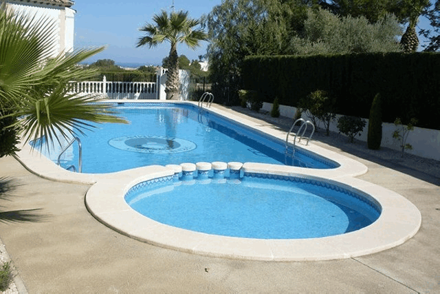 itsh 1522050330RWGOXP ref 1679 mobile 14 Large communal pool Las Violetas