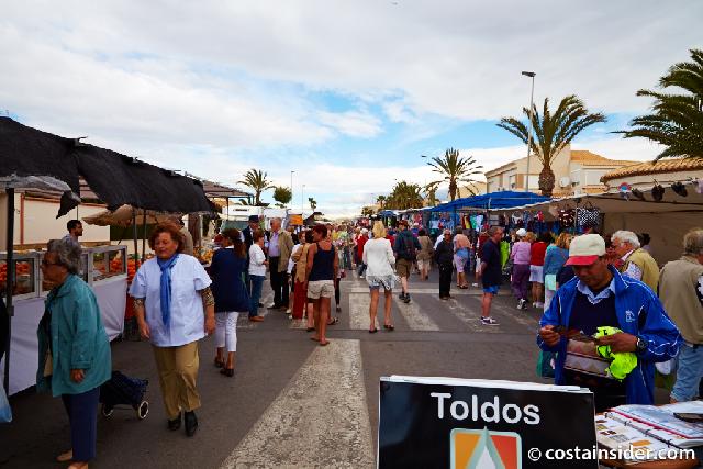 itsh 1699273013NSVEWA ref 1812 mobile 20 Local Saturday Market on your doorstep Playa Flamenca